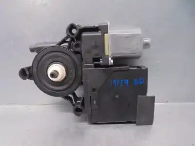 Автозапчастина б/у двигатель переднього правого скла для volkswagen passat variant (3c5) 2.0 tdi посилання на oem iam 3c0959702  