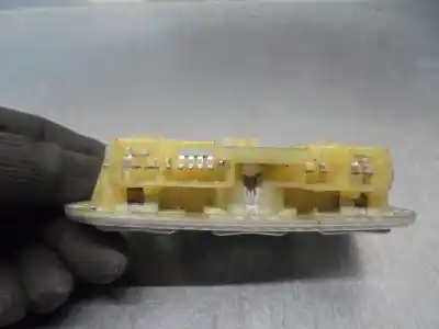 Peça sobressalente para automóvel em segunda mão luz interior por citroen c4 picasso sx referências oem iam 9680713880  
