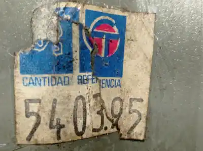 Peça sobressalente para automóvel em segunda mão jante por peugeot 205 berlina 1.4 generation referências oem iam 540395  r135.00bx13fhdp28