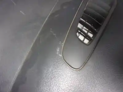 Автозапчастина б/у панель приладів для mercedes-benz vito (w639) basic, combi 2.1 cdi посилання на oem iam a63968047879b51  