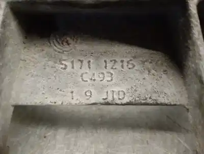 Second-hand car spare part left engine support for fiat stilo (192) 1.9 jtd cat oem iam references 51711216  51711216