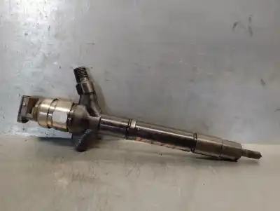 Second-hand car spare part injector for toyota corolla (e15) 2.0 turbodiesel cat oem iam references 236700r190