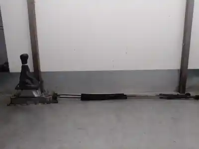 Peça sobressalente para automóvel em segunda mão alavanca de velocidades por audi a3 (8p) 2.0 tdi referências oem iam 1k0711061a