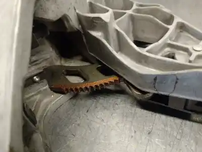 Автозапчастина б/у важіль ручного гальма для audi a3 (8p) 2.0 tdi посилання на oem iam 8p0711303a  8p0711303a Автозапчастина б/у важіль ручного гальма для audi a3 (8p) 2.0 tdi посилання на oem iam 8p0711303a  8p0711303a