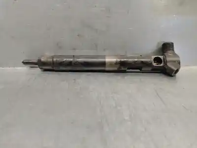 Pezzo di ricambio per auto di seconda mano iniettore per mercedes-benz vito (w639) basic, combi 2.1 cdi riferimenti oem iam a6510704987