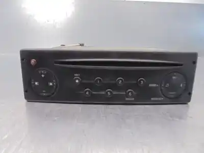 Peça sobressalente para automóvel em segunda mão sistema de áudio / rádio cd por renault mascott 3.0 diesel referências oem iam 8200354522