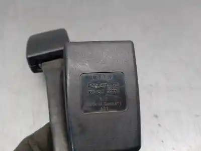 Second-hand car spare part seat belt buckle for audi a4 avant (b5) 1.9 tdi quattro oem iam references 8d0857739d  