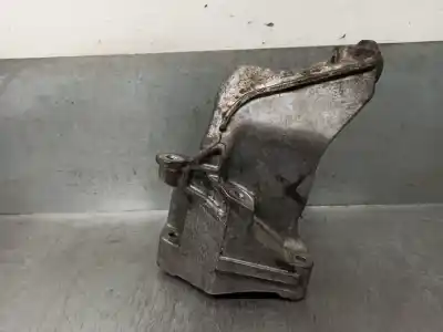 Pezzo di ricambio per auto di seconda mano supporto motore per mercedes-benz vito (w639) basic, combi 2.1 cdi riferimenti oem iam a6512231504