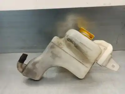 Second-hand car spare part coolant expansion tank for dodge caliber 2.0 16v cat oem iam references 05058156ah