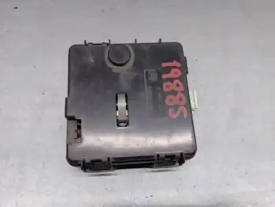 Peça sobressalente para automóvel em segunda mão caixa de fusíveis e relés por bmw x3 (e83) 2.0 sd referências oem iam 8387547