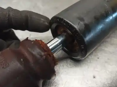 Peça sobressalente para automóvel em segunda mão amortecedor traseiro esquerdo por bmw x3 (e83) 2.0 sd referências oem iam 33523451402  814903003744