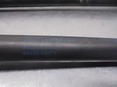 Автозапчастина б/у амортизаторі багажника/дверей для toyota avensis (_t25_) 2.2 d-4d (adt251_) посилання на oem iam 8896005071  8895005071