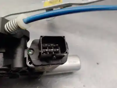 Автозапчастина б/у регулятор переднього правого скла для opel corsa d (s07) 1.2 (l08 l68) посилання на oem iam 13298154  