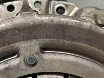 Автозапчасти б/у комплект сцепления за volkswagen new beetle (9c1/1c1) 1.6 ссылки oem iam 06a141025h  033082194603