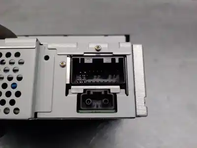 Second-hand car spare part audio system / radio cd for jaguar x-type i (x400) 2.0 d oem iam references 4x4318b876ac  c2s16821