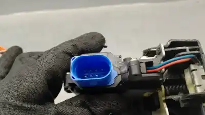 Second-hand car spare part front right door lock for audi a8 d3 (4e2, 4e8) 4.0 tdi quattro oem iam references 4e1837016  