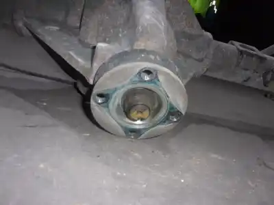Pezzo di ricambio per auto di seconda mano asse posteriore per iveco daily iv furgón 35s14 c, 35s14 c/p, 35s14 v, 35s14 v/p, 35c14 v,... riferimenti oem iam 7188804 burra 31 para discos 6 agujeros