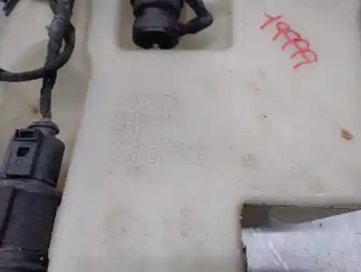 Second-hand car spare part windscreen washer bottle for audi a8 d3 (4e2, 4e8) 4.0 tdi quattro oem iam references 4e0955453h  