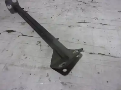 Second-hand car spare part left front bracket for audi a8 d3 (4e2, 4e8) 4.0 tdi quattro oem iam references   