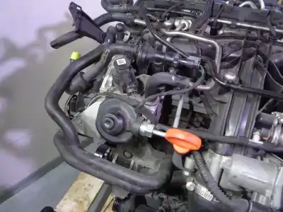 Second-hand car spare part complete engine for volkswagen scirocco iii (137, 138) 2.0 tdi oem iam references cfhc 03l100091b 483198