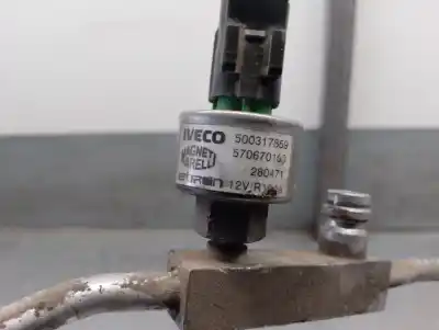 Pezzo di ricambio per auto di seconda mano tubi aria condizionata per iveco daily iv furgón 35s14 c, 35s14 c/p, 35s14 v, 35s14 v/p, 35c14 v,... riferimenti oem iam 500317859  