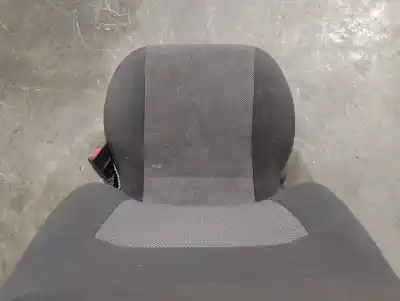 Автозапчастина б/у передне праве сиділо для opel corsa d (s07) 1.2 (l08 l68) посилання на oem iam 2250328  