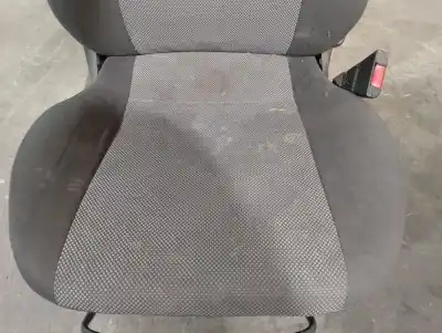 Автозапчастина б/у передне праве сиділо для opel corsa d (s07) 1.2 (l08 l68) посилання на oem iam 2250328  