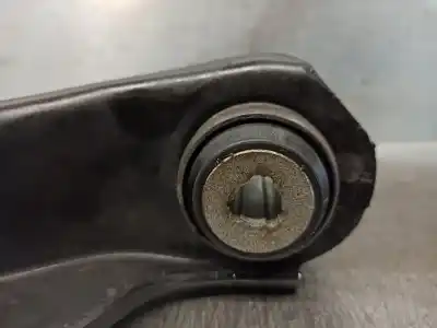 Автозапчастина б/у передній правий нижний рычаг підвіски для renault twingo ii (cn0_) 1.5 dci 75 посилання на oem iam 8200942396  