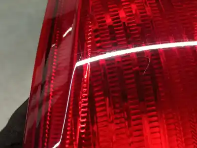 Автозапчастина б/у правий ліхтар для skoda octavia ii combi (1z5) 2.0 tdi 4x4 посилання на oem iam 1z9945258  