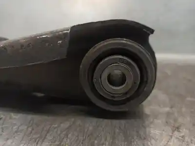 Second-hand car spare part front right lower suspension arm for dacia dokker 1.6 cat (bivalent. gasolina / gpl) oem iam references 545006623r  