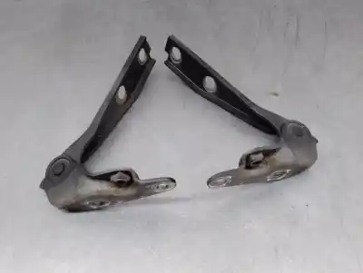 Second-hand car spare part bonnet hinge for audi a3 (8l) 1.9 tdi oem iam references 8l0823302b  8l0823301b