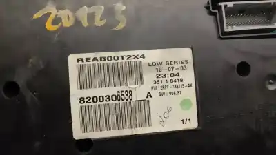 Recambio de automóvil de segunda mano de cuadro instrumentos para renault megane ii berlina 5p motor 1.9 ltr. - 88 kw dci diesel referencias oem iam 8200306538a  