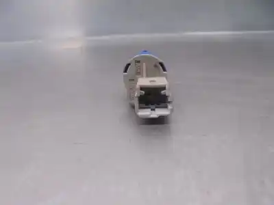 Автозапчастина б/у вимикач для renault twingo ii (cn0_) 1.5 dci 75 посилання на oem iam 8200276359  