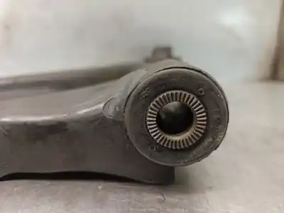 Peça sobressalente para automóvel em segunda mão braço de suspensão inferior dianteiro direito por citroen c1 1.0 vti referências oem iam b000770180  