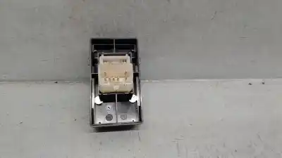 Pièce détachée automobile d'occasion commande de lève vitre arrière gauche pour kia xceed 1.0 tgdi cat références oem iam 40b5221500  