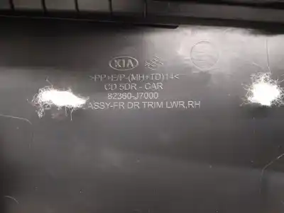 Peça sobressalente para automóvel em segunda mão forra / revestimento da porta dianteira direita por kia xceed 1.0 tgdi cat referências oem iam 82360j7000  