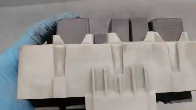 Second-hand car spare part fuse box unit for ford transit connect (tc7) 1.8 tdci cat oem iam references 518774104  