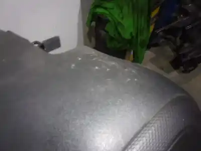 Peça sobressalente para automóvel em segunda mão tablier por citroen c1 1.0 vti referências oem iam 16121380zd  