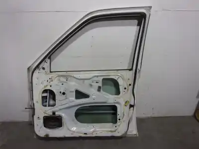 Second-hand car spare part front right door for nissan terrano/terrano.ii (r20) 2.7 turbodiesel oem iam references 801007f031  