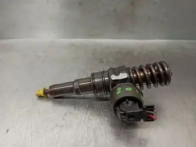 Peça sobressalente para automóvel em segunda mão injetor por skoda octavia ii combi (1z5) 2.0 tdi 4x4 referências oem iam 038130073bq