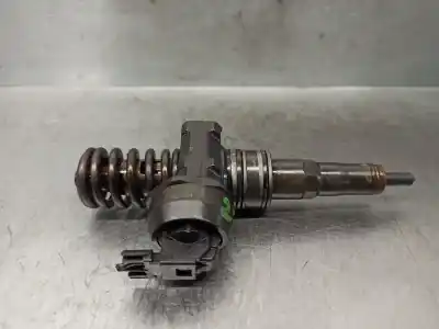 Second-hand car spare part injector for skoda octavia ii combi (1z5) 2.0 tdi 4x4 oem iam references 038130073bq