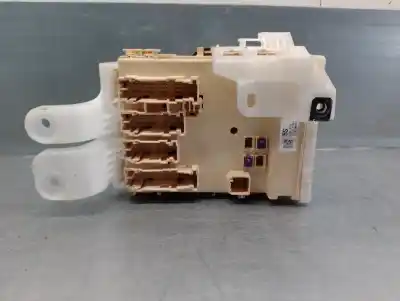 Peça sobressalente para automóvel em segunda mão caixa de fusíveis e relés por toyota auris 1.8 16v (híbrido) referências oem iam 8922102480