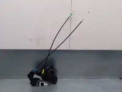 Peça sobressalente para automóvel em segunda mão fechadura da porta dianteira direita por toyota auris 1.8 16v (híbrido) referências oem iam 310118m