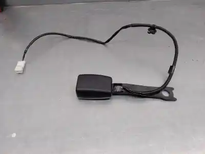 Peça sobressalente para automóvel em segunda mão chicote / encaixe cinto segurança dianteiro esquerdo por toyota auris 1.8 16v (híbrido) referências oem iam b620