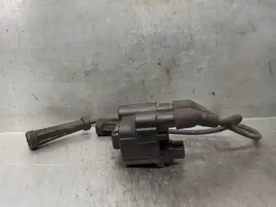 Second-hand car spare part Ignition Coil for RENAULT CLIO II FASE I (B/CBO) 1.6 Initiale (B/CBOD) 90 CV / 66 KW OEM IAM references 7700100643  