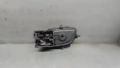 Peça sobressalente para automóvel em segunda mão puxador interior dianteiro direito por citroen c1 1.0 vti referências oem iam 692050d271  