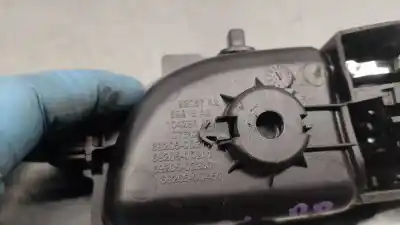 Peça sobressalente para automóvel em segunda mão puxador interior dianteiro direito por citroen c1 1.0 vti referências oem iam 692050d271  