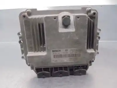 Recambio de automóvil de segunda mano de CENTRALITA MOTOR UCE para RENAULT MEGANE II SEDÁN (LM0/1_)  referencias OEM IAM 8200391966  0281011776