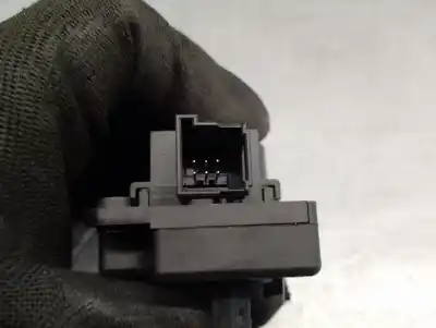 Pièce détachée automobile d'occasion moteur / actionneur de volet de climatisation pour citroen c5 berlina 2.0 hdi fap références oem iam 9833381680  647947