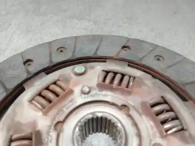 Pezzo di ricambio per auto di seconda mano kit frizione per dacia dokker 1.6 cat (bivalent. gasolina / gpl) riferimenti oem iam 302052307r  